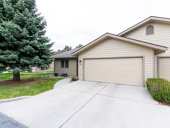2nd image of 3827 Spruce Meadow Dr #12