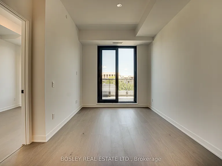 91 Montclair Ave #812 — Photo 14