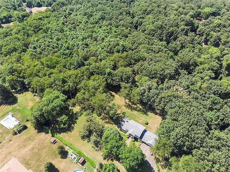 438 Center Grange Rd, Monaca, PA 15061 Zillow