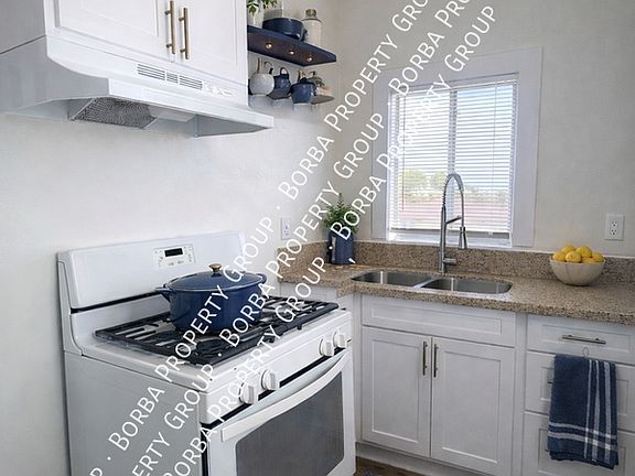 2nd image of 1005 Orange Ave APT 08