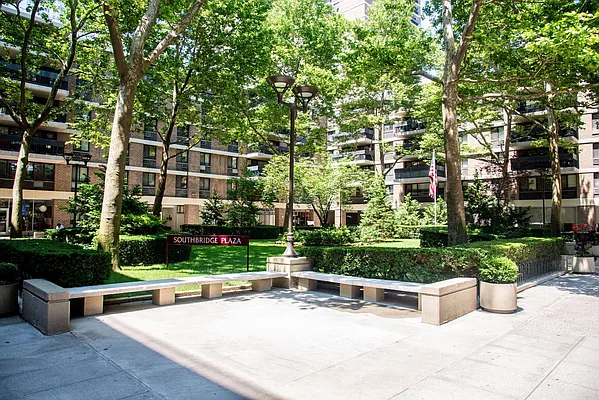 Sold by Keller Williams NYC | media 13