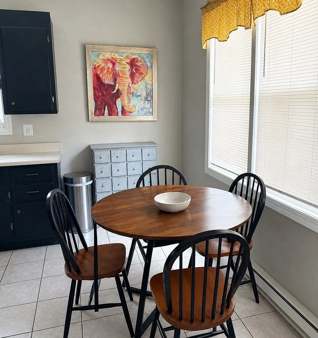 2 bed, 1.5 bath, 1100 sqft, $1,600 — Photo 3