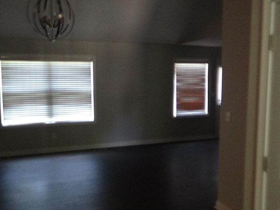3rd image of 1350 W Adams Hill Cir