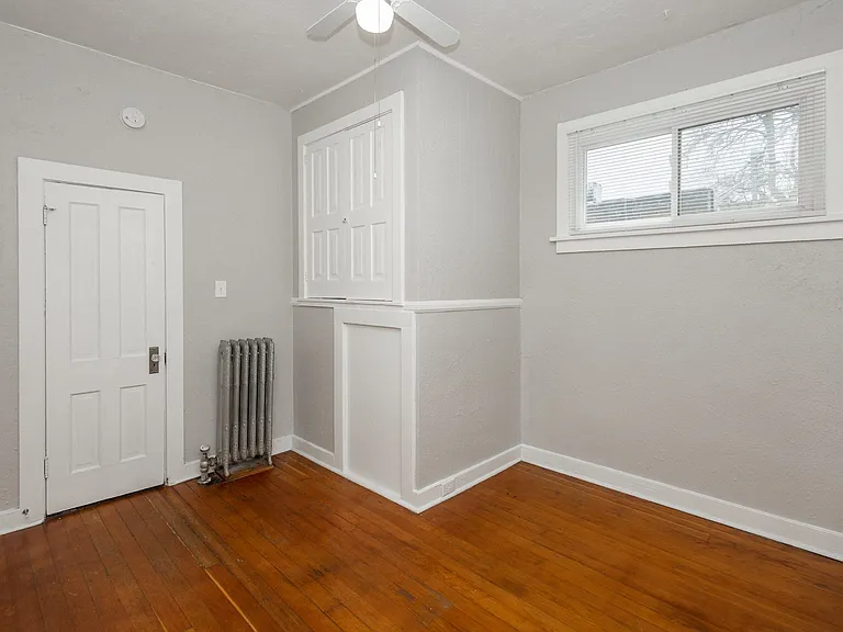 1449 N Emerson St — Photo 31