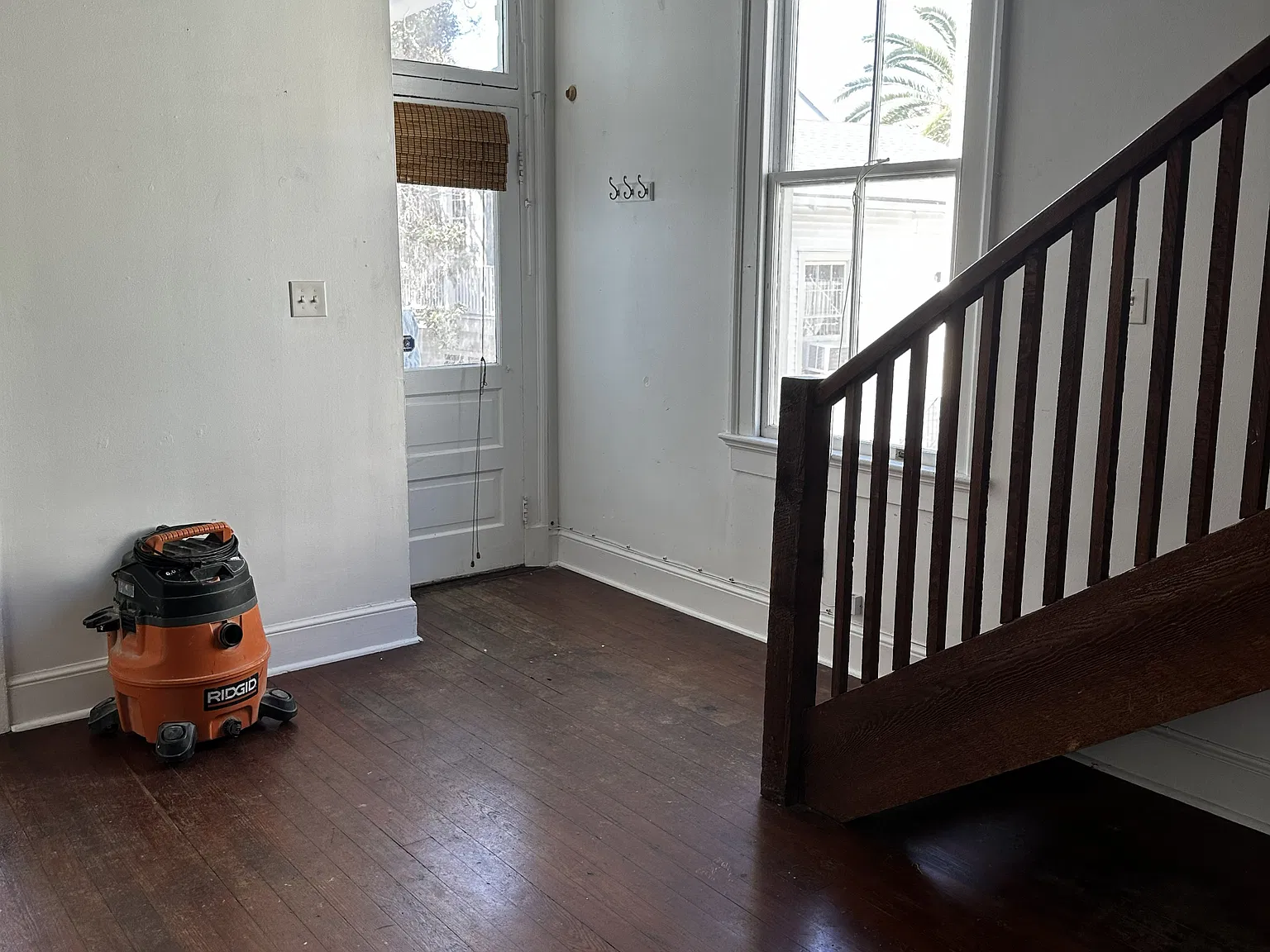 2 bed, $1,200 — Photo 4