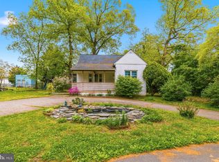 995 9th St, Pasadena, MD 21122