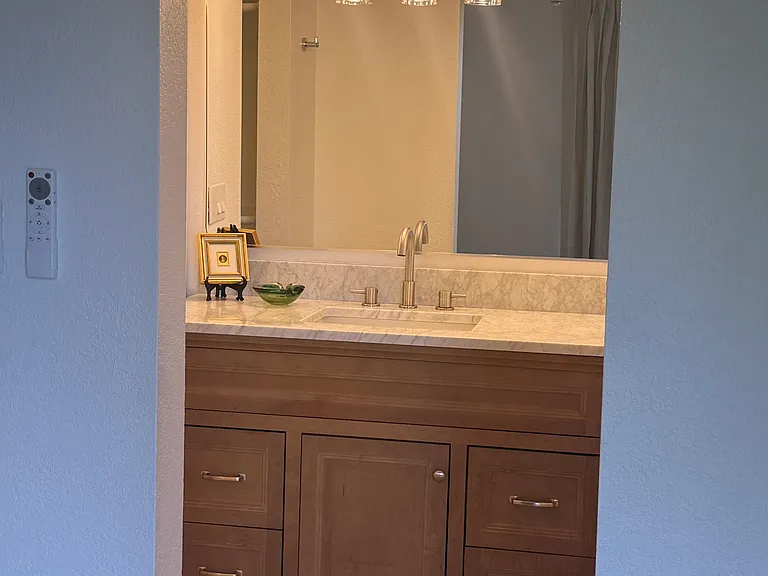 8649 E Royal Palm Rd #204 — Photo 31