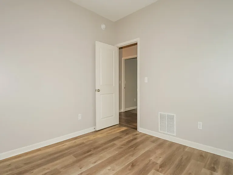 445 Beau Tisdale Dr — Photo 11