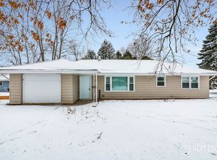 729 Simms St, Aurora, IL 60505