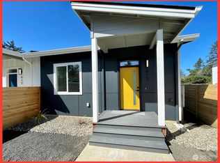 617 Sunset Ave NE, Ocean Shores, WA