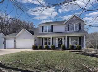 211 Churchill Downs Ct, Fenton, MO 63026