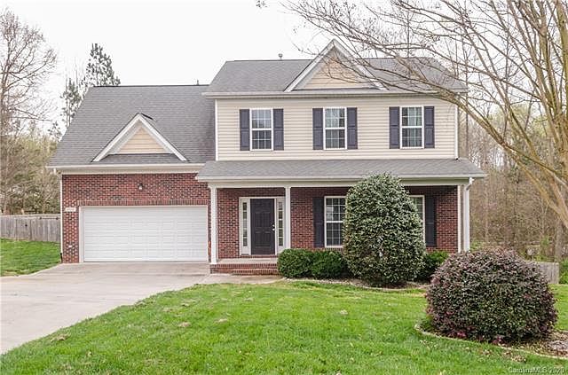 1st image of 1010 Emerson Dr