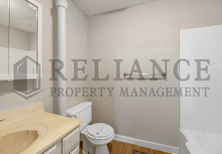 1501 S Walnut St — Photo 23