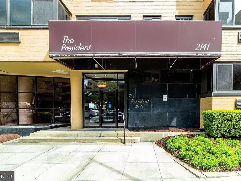 2141 I St NW #610 — Photo 3