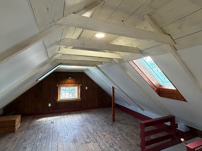 221 Houston Pl — Photo 27