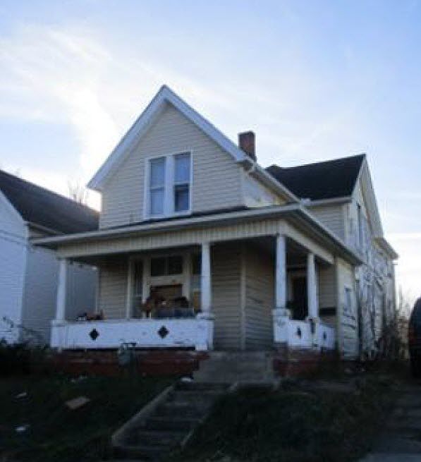 2nd image of 657 Hamilton St