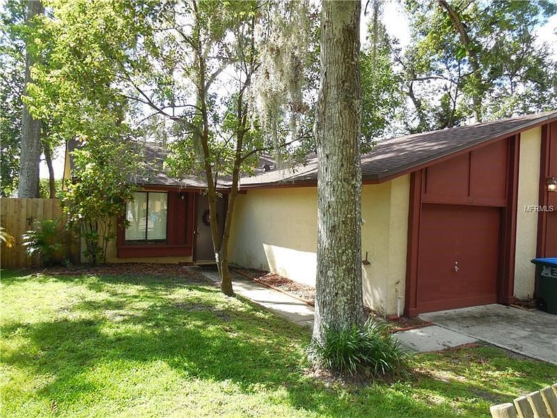 1st image of 744 Robinhood Dr