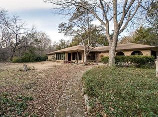 1804 W Pleasant Run Rd, Desoto, TX 75115