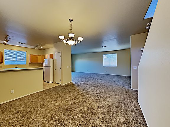 5th image of 8907 Veneroso St