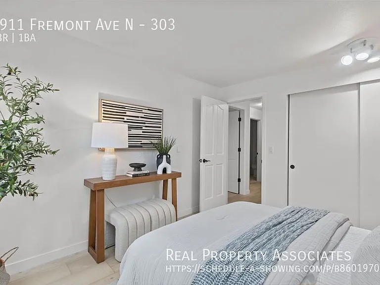 4911 Fremont Ave N #303 — Photo 19