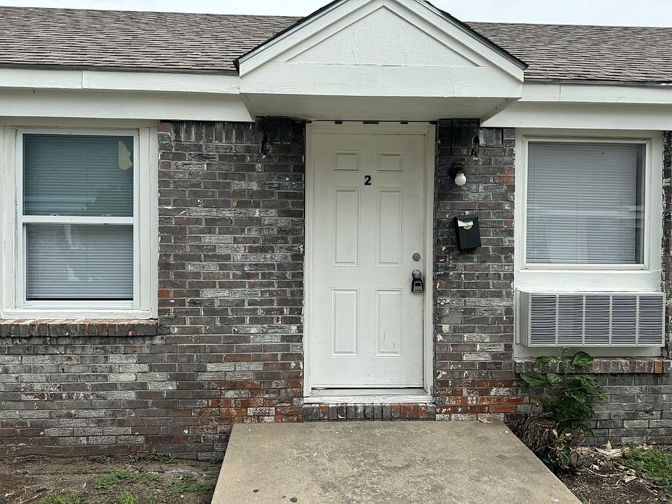 1st image of 824 S Water St #2
