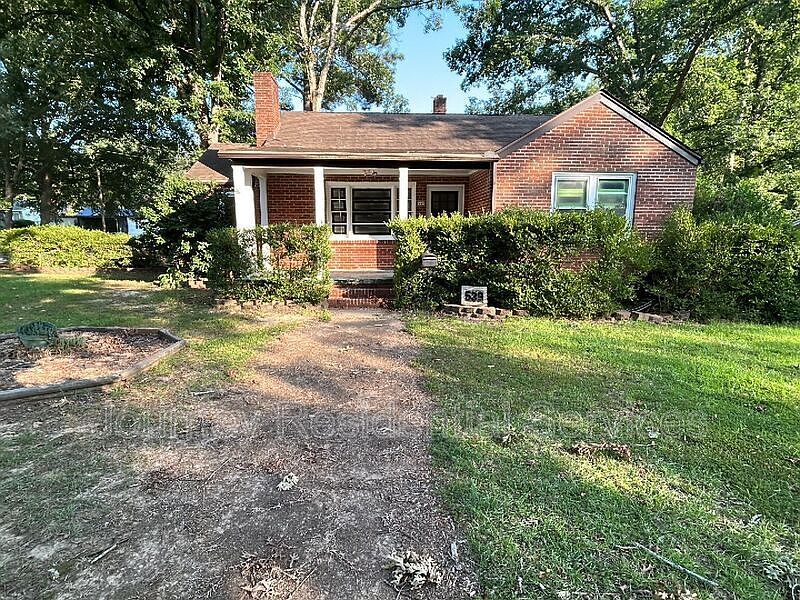 1st image of 539 W Weatherspoon St