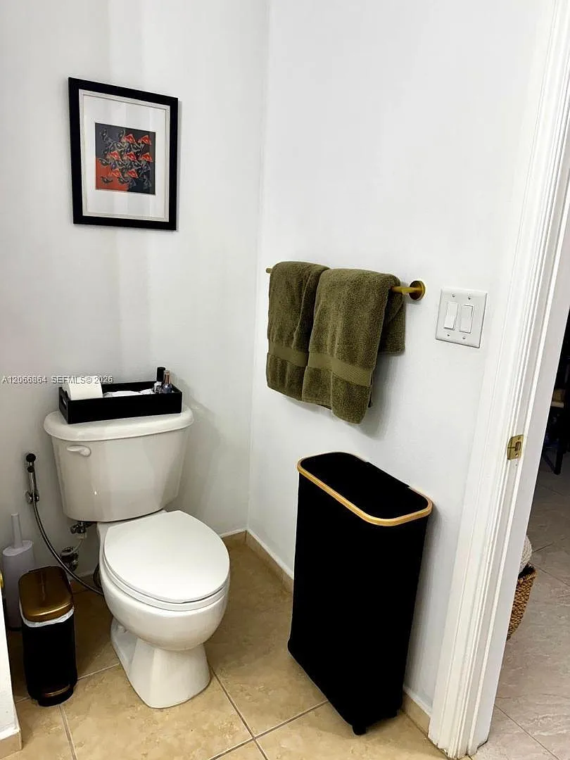 2 bed, 1167 sqft, $3,350 — Photo 2