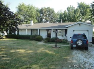 1936 W County Rd, Jerseyville, IL 62052