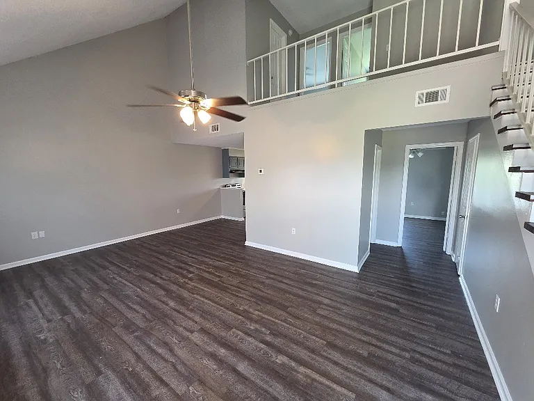 230.5 Lanier Dr #270 — Photo 2