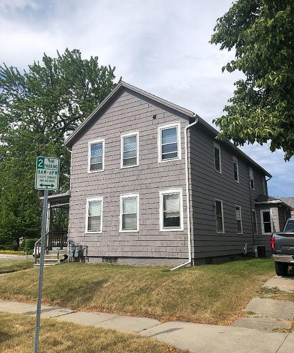 1st image of 806 Lincoln Ave
