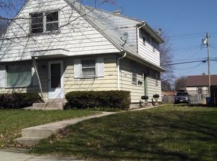 7008 W Congress St, Milwaukee, WI 53218