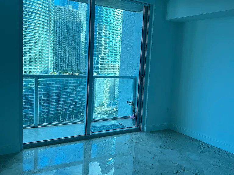 500 Brickell Ave #2405 — Photo 9