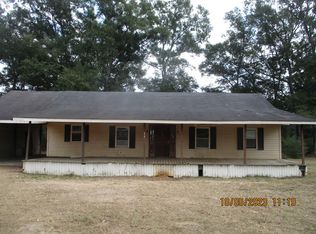 576 Deer Park Rd, Leakesville, MS 39451