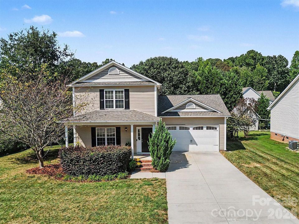 1st image of 206 Brookstone Way