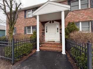 12 Cutter St APT 1, Waltham, MA 02453