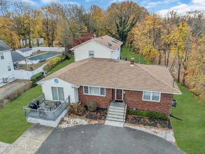 320 Roosevelt Ave, Oakhurst, NJ, 07755