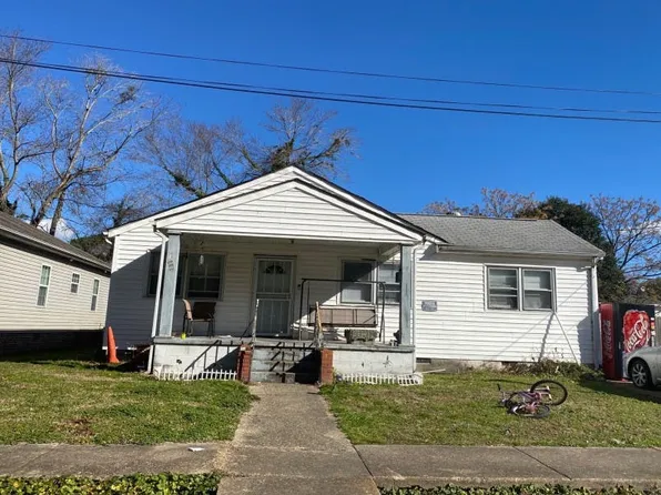 806 Rolfe St, Hampton, VA 23661