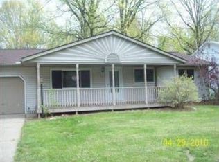 839 Sheffield Rd, Sheffield Lake, OH 44054