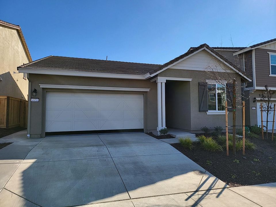 1st image of 4851 Sagebrush Dr