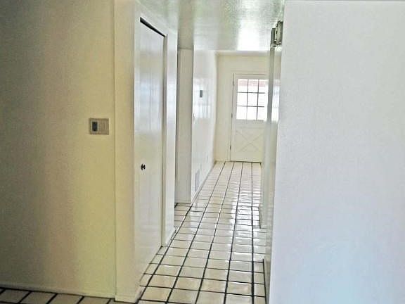 Vies from front to entry hallway 2