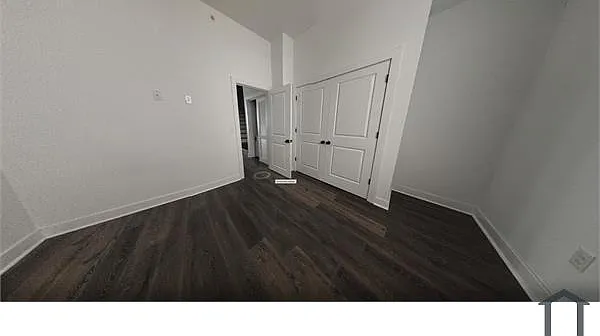 625 N 52nd St #6 — Photo 16