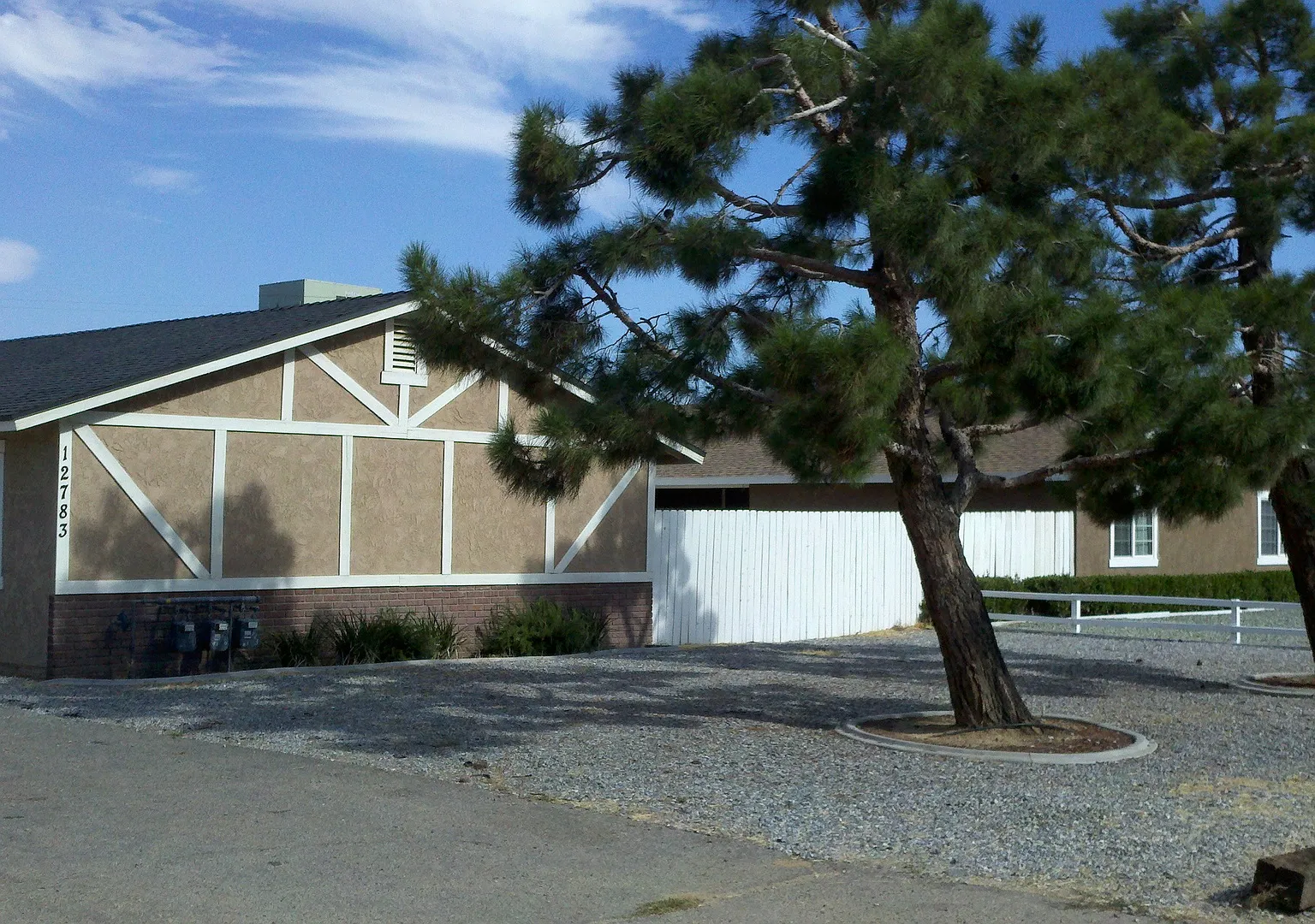 12783 Kiowa Rd — Photo 1