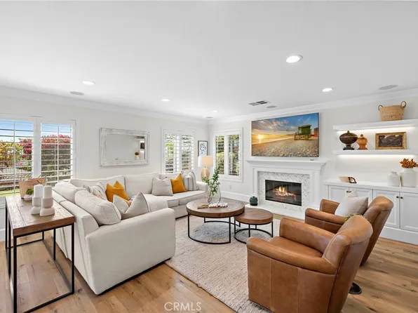 8 Las Pisadas, Rancho Santa Margarita, CA 92688