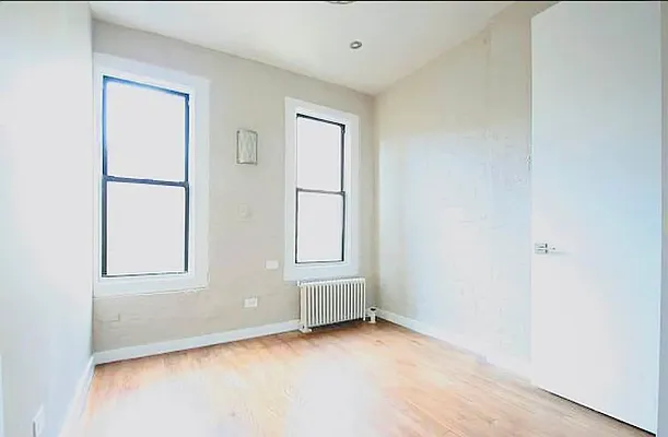 Rented by Aventana | media 3