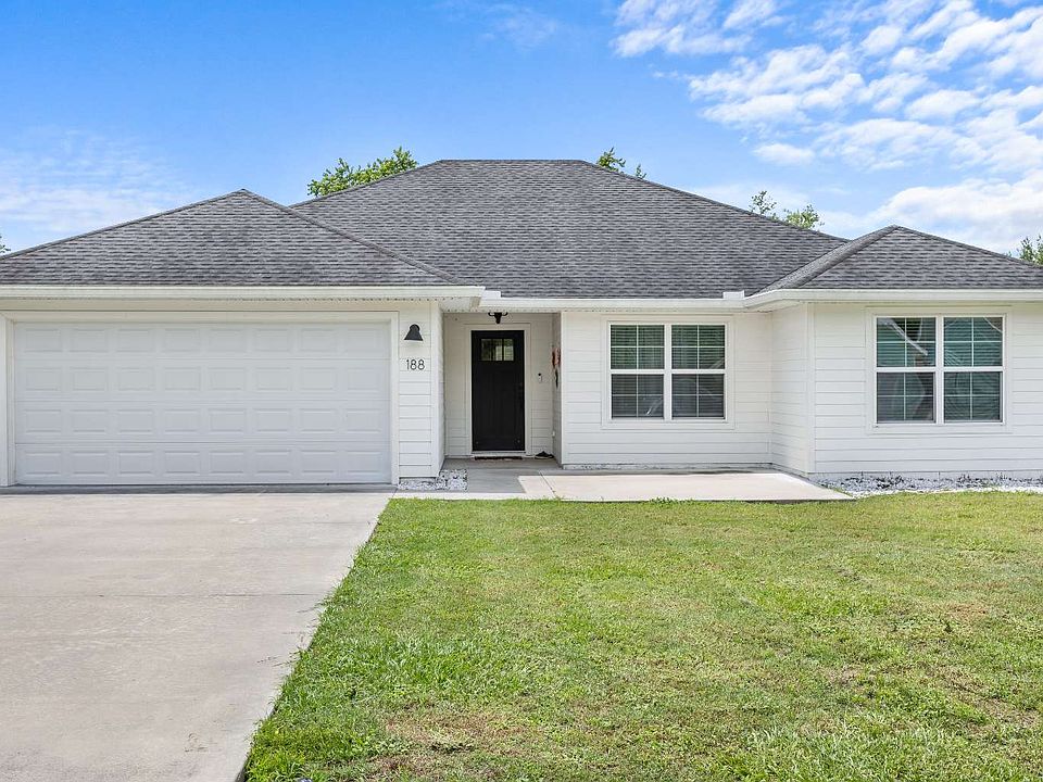 1st image of 188 SE Lindale Gln