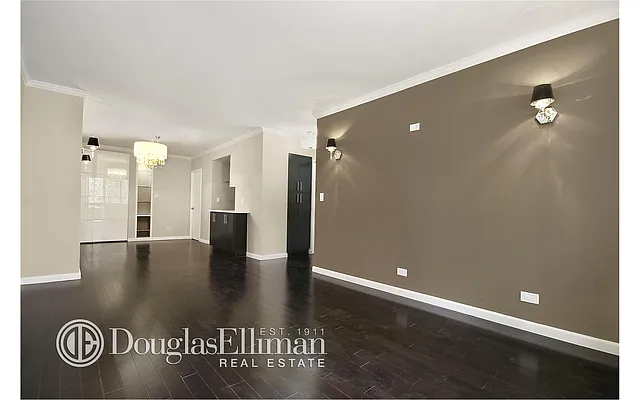 Rented by Douglas Elliman | media 19