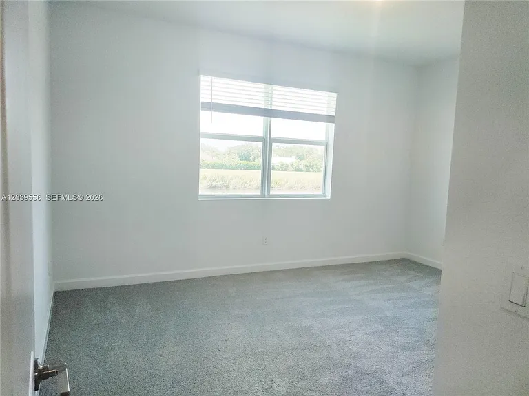 654 SE Lake Falls St #654 — Photo 14