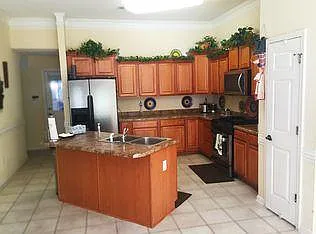 10445 Juneau Way — Photo 9