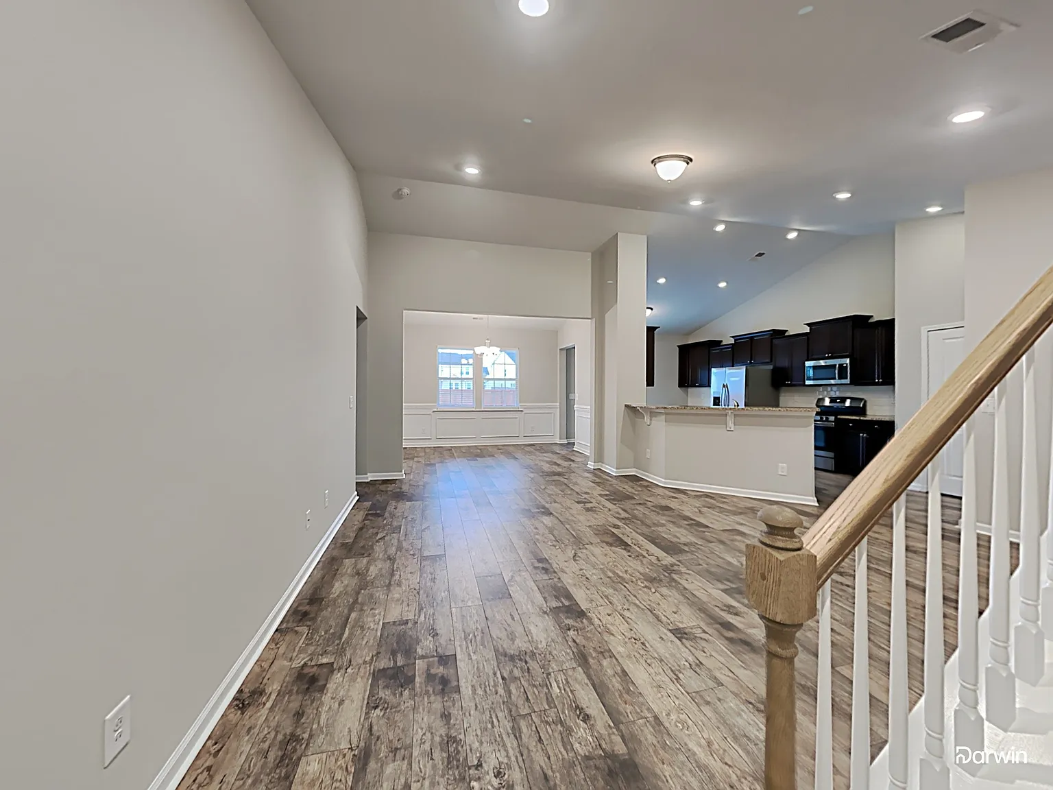 4 bed, 3.0 bath, 2220 sqft, $2,665 — Photo 4