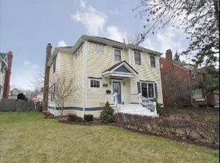 250 N Indiana St, Elmhurst, IL 60126